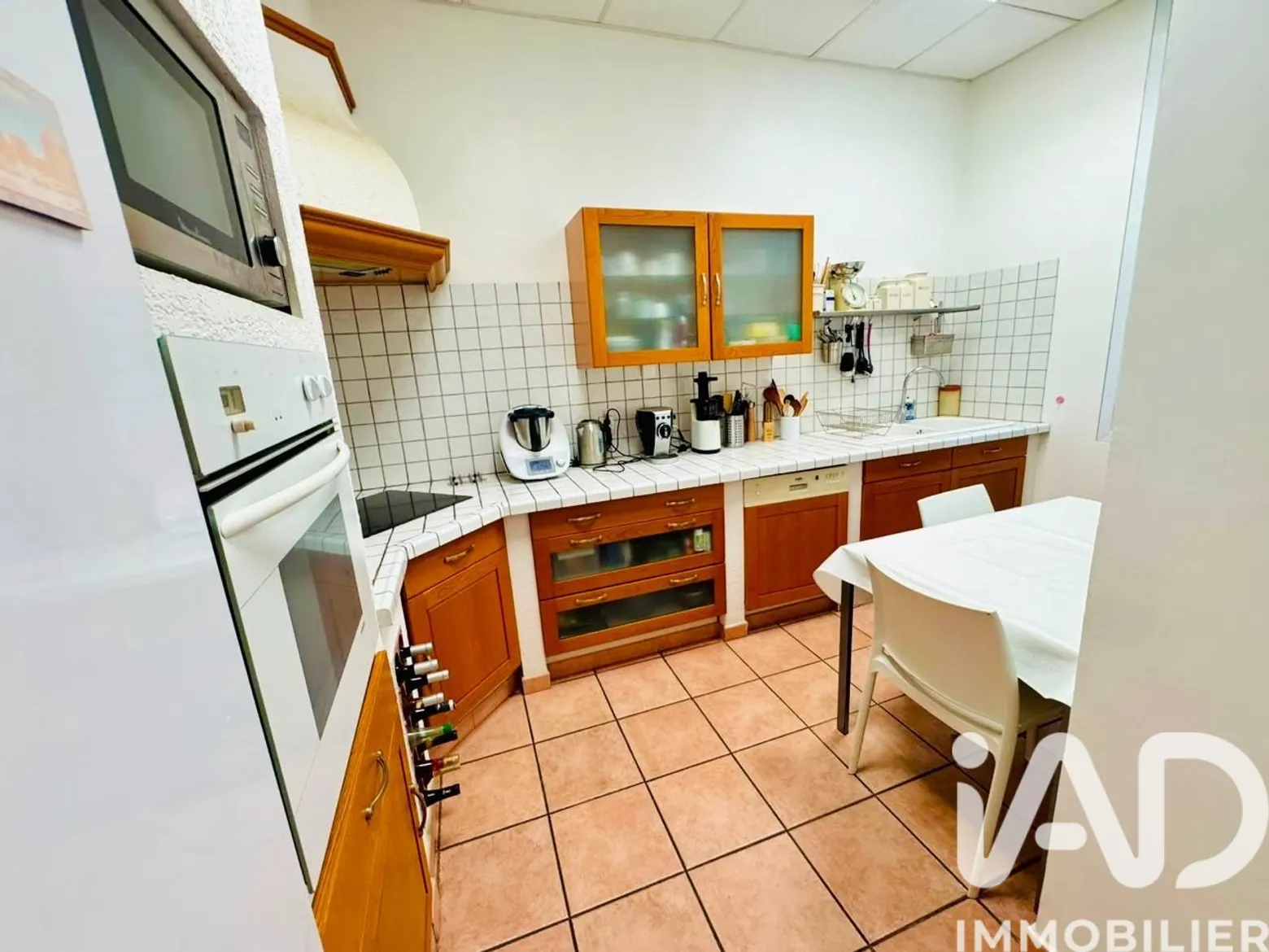 419 000 € Appartement à Marseille (13006) Réf : 2038749 8 419 000 € Appartement à Marseille (13006) Réf : 2038749 – Image 8