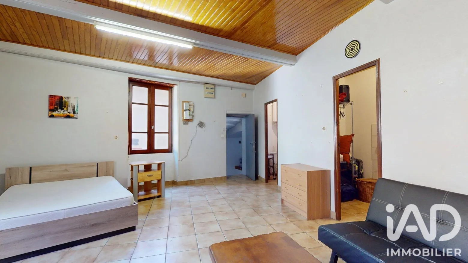 110 000 € Maison de ville à vendre à Beaumont (63110) Réf : 2035741 2 110 000 € Maison de ville à vendre à Beaumont (63110) Réf : 2035741 – Image 2