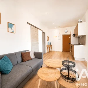 125 000 € Appartement à Roquevaire (13360) Réf : 2061869